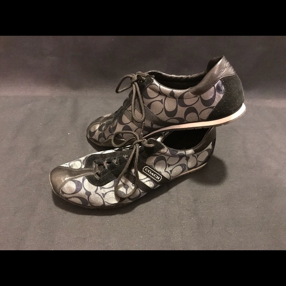 Coach Leather signature C tennis shoes
